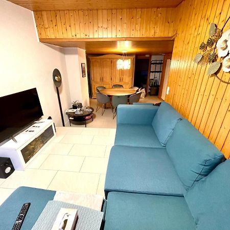 Schoene Ferienwohnung Mit Seeblick トゥーン エクステリア 写真